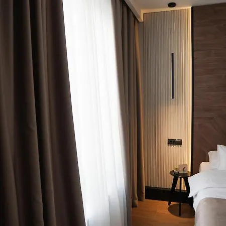 Kristall Premium Апартаменты *