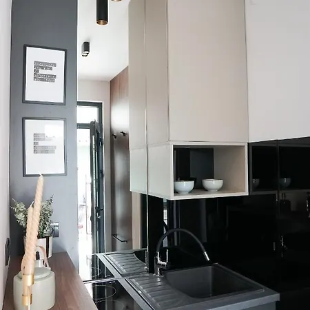 Kristall Premium Апартаменты Шабац