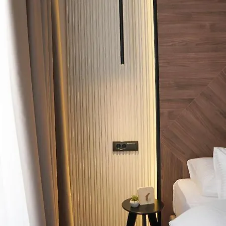 Kristall Premium Апартаменты Шабац