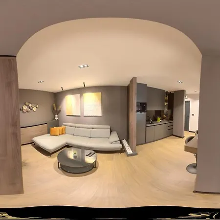 Kristall Premium Apartment *