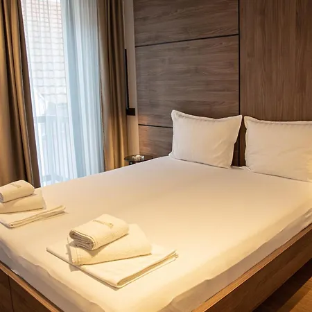 Kristall Premium Apartment *