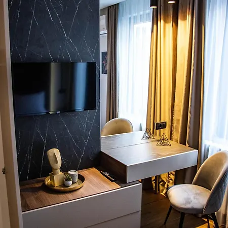 Kristall Premium Апартаменты *